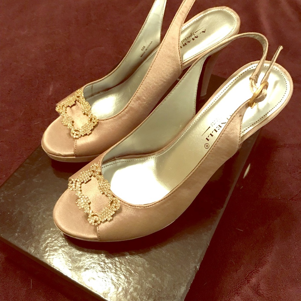 Peep toe champagne heels